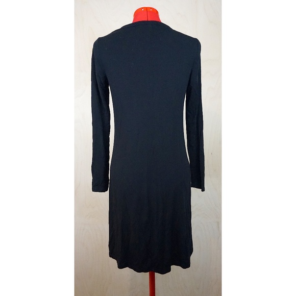 GAP U-Neck Swing Dress in Black - Picture 3 of 6